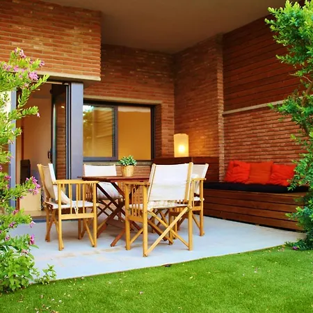 Laurel Apartament *