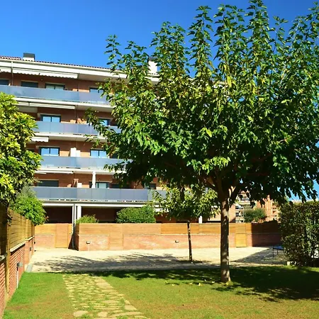 Laurel Apartament *